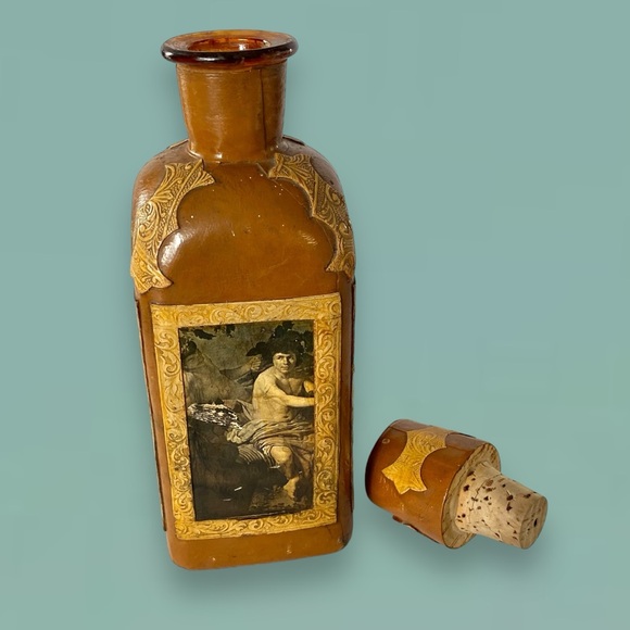 Vintage Leather Wrapped Decanter Made in Spain - Picture 8 of 11